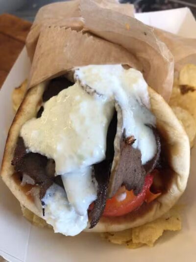 Toby's Dog House - Munising,