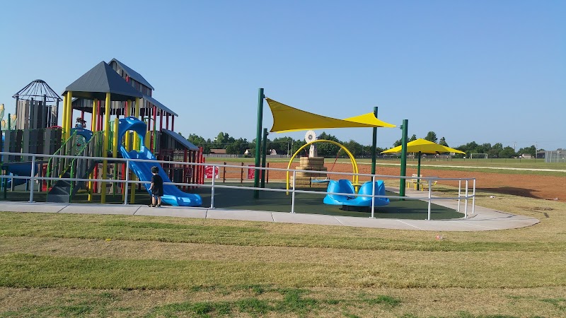 Mustang Dog Park - Mustang, OK