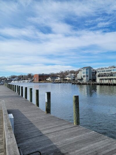 Mystic River Park - Mystic, CT