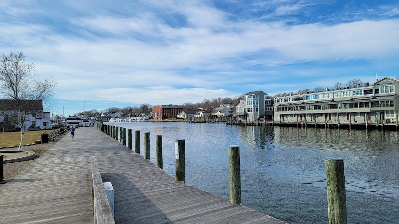 Mystic River Park - Mystic, CT