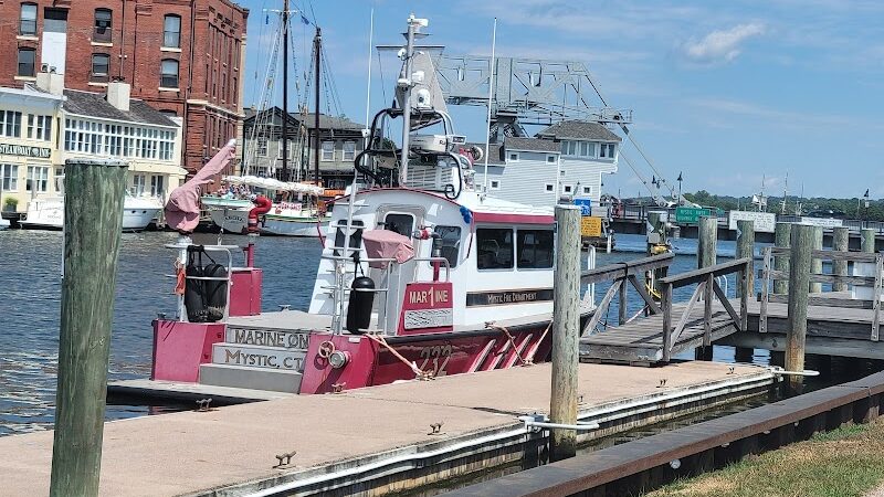 Mystic River Park - Mystic, CT