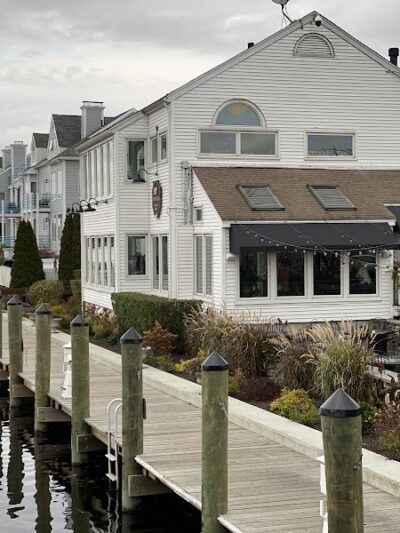 Mystic River Park - Mystic, CT