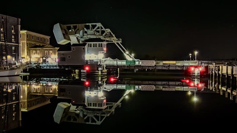 Mystic River Park - Mystic, CT