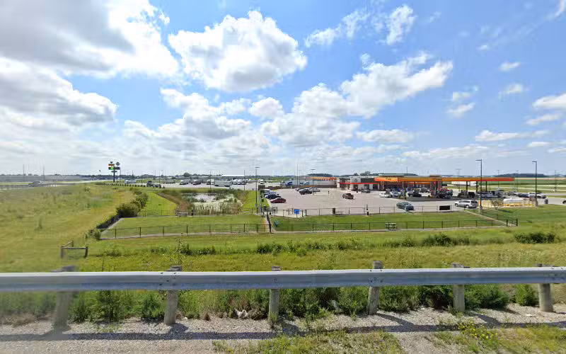 Dog Park at Love's Travel Stops - Napoleon,