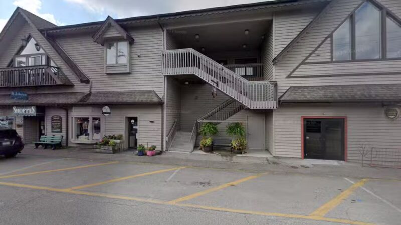 Bone Appetit Bakery for Dogs - Nashville, IN