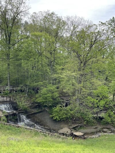 Strahl Lake Shelter House - Nashville, IN