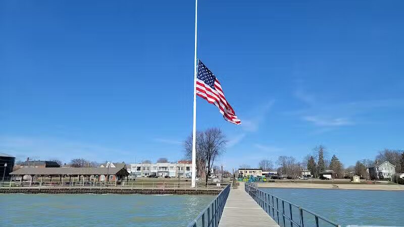 Walter & Mary Burke Park - New Baltimore,