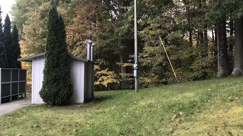 Zeke Lake Roadside Park - New Era,