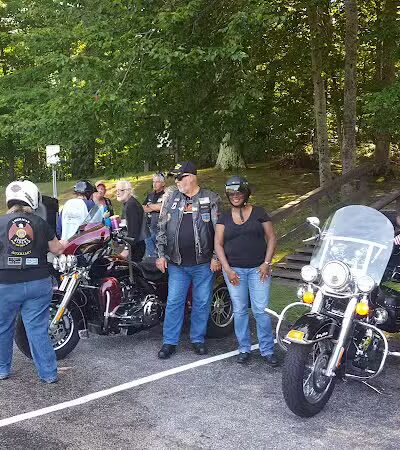 Zeke Lake Roadside Park - New Era,