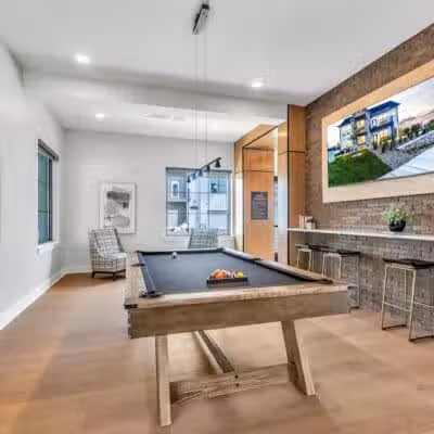 The Crossings Luxury Apartment Homes - New Hudson,