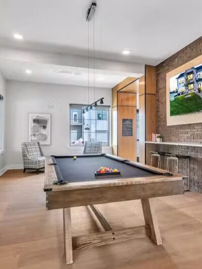 The Crossings Luxury Apartment Homes - New Hudson,