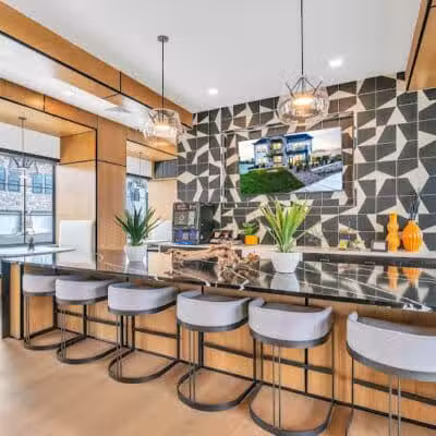 The Crossings Luxury Apartment Homes - New Hudson,