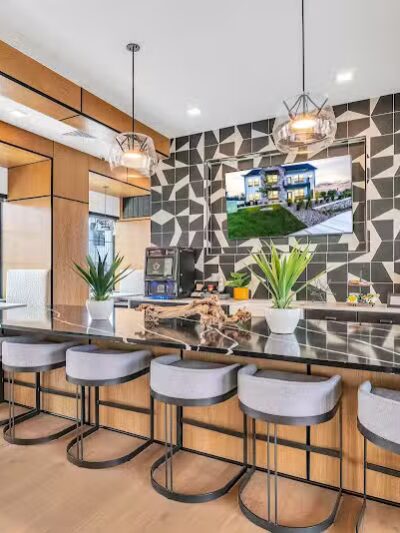 The Crossings Luxury Apartment Homes - New Hudson,