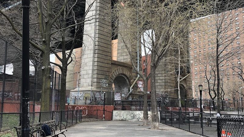 Coleman Oval Dog Run - New York, NY