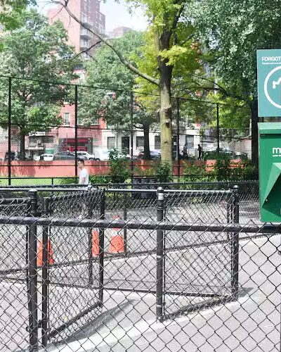 Coleman Oval Dog Run - New York, NY
