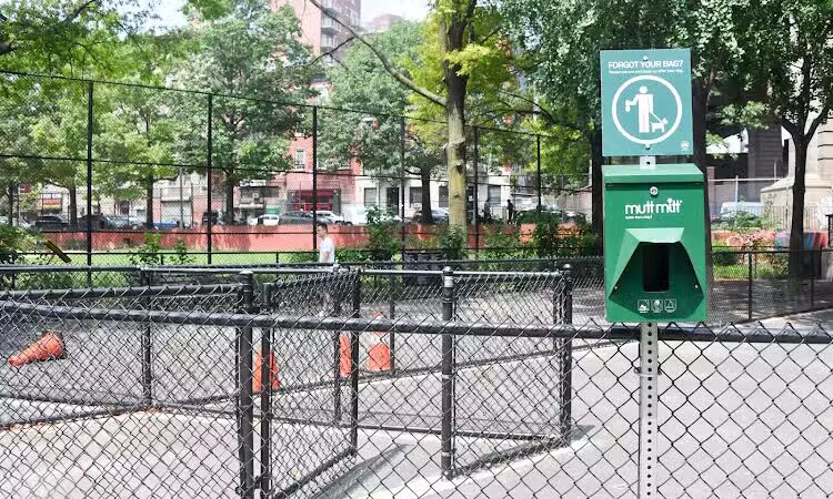 Coleman Oval Dog Run - New York, NY