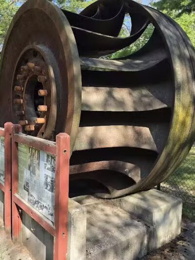 Hardy Dam Trailhead - The Dragon - Newaygo,
