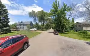 Newport off-leash dog park parking - Newport, MN