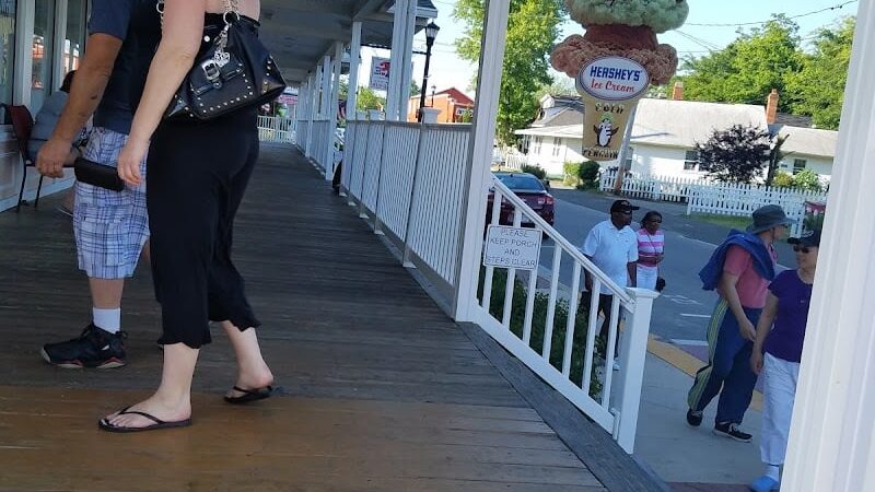 Cold Penguin Ice Cream - North Beach, MD
