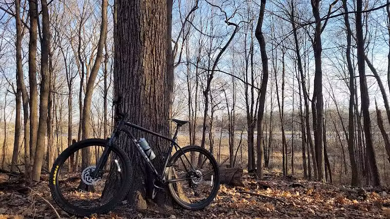 Lakeshore MTB Trailhead (North) - Novi, MI