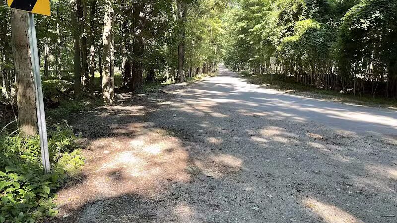Lakeshore Trail - South Entrance (NO Parking) - Novi, MI
