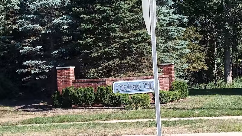 Orchard Hills West Park - Novi, MI
