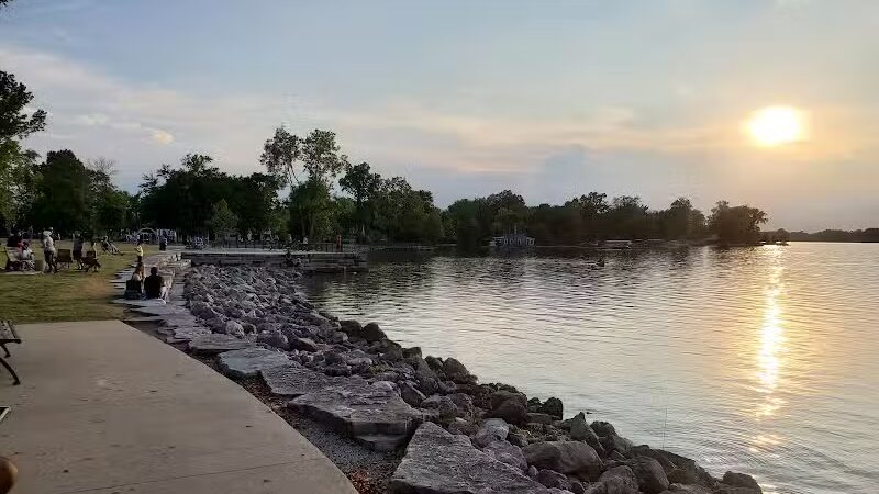 Pavilion Shore Park - Novi, MI