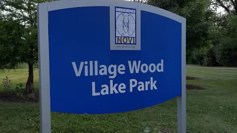 Village Wood Lake Park - Novi, MI