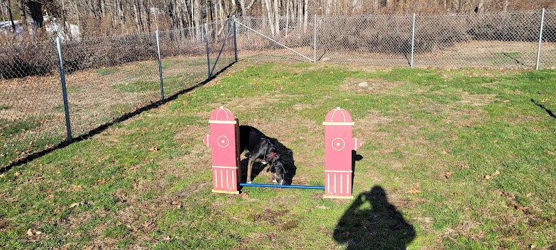 Montville Dog Park - Oakdale, CT