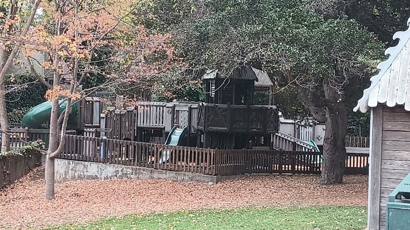 Hardy Dog Park - Oakland, CA