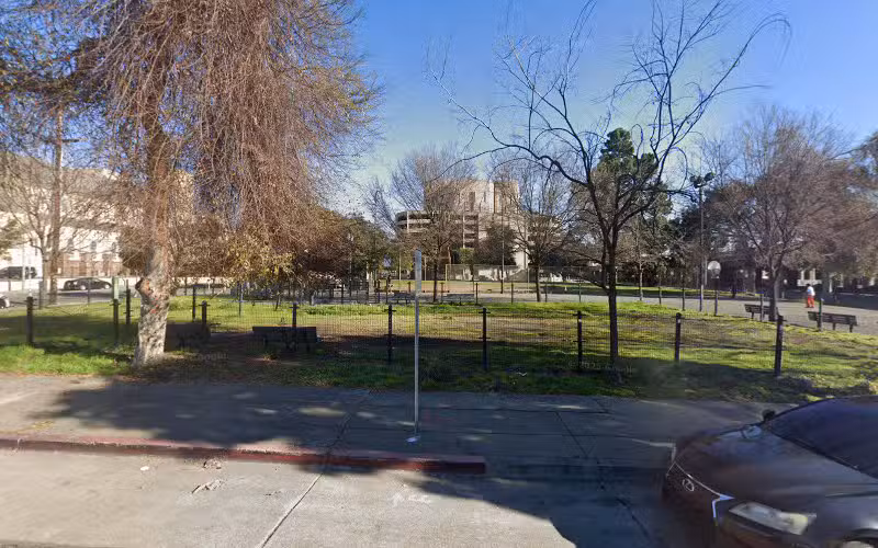 Jefferson Square dog park - Oakland, CA