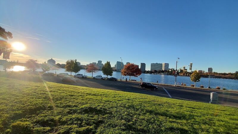 Pine Knoll Park - Oakland, CA