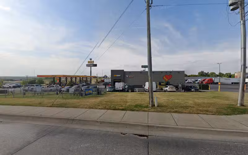 Dog Park at Love’s Travel Stops - Oklahoma City, OK