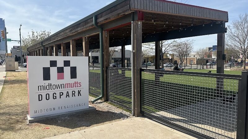 Midtown Mutts Dog Park - Oklahoma City, OK
