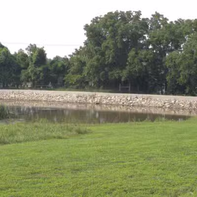 Heritage Park Dog Off-Leash Area - Olathe, KS