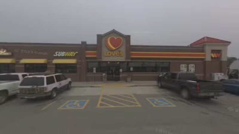 Dog Park at Love's Travel Stops - Orangeburg, SC