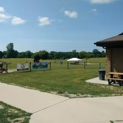 Orion Oaks Dog Park Beach - Orion Township, MI