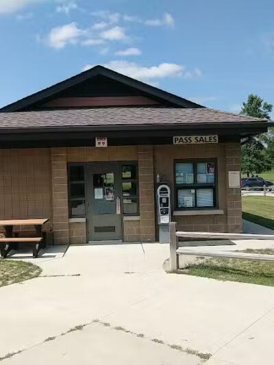 Orion Oaks Dog Park Beach - Orion Township, MI