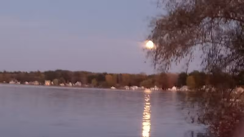 Long Lake Boat Launch - Orleans,