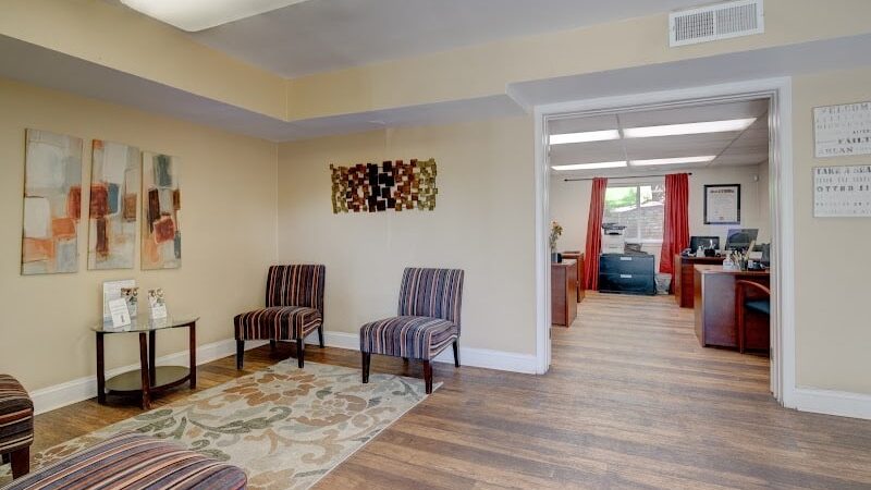 Oaks at Oxon Hill Apartments - Oxon Hill, MD