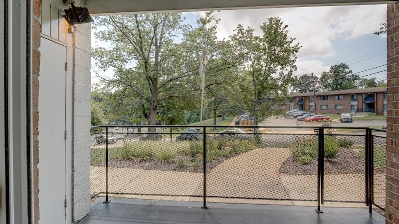 Oaks at Oxon Hill Apartments - Oxon Hill, MD