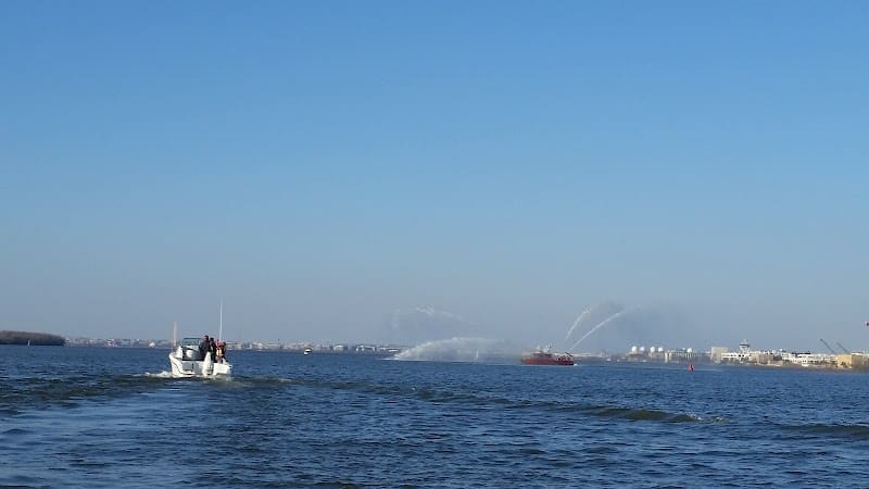Potomac River Waterfront Park - Oxon Hill, MD