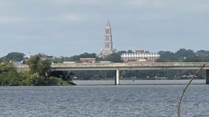 Oxon Hill Oxon Cove Trail - Oxon Hill, MD