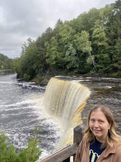Tahquamenon Upper Falls Parking Lot - Paradise, MI