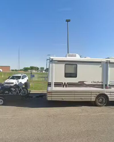 Dog Park at Love's Travel Stops - Pauls Valley, OK