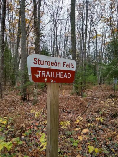 Sturgeon Falls trailhead - Pelkie,