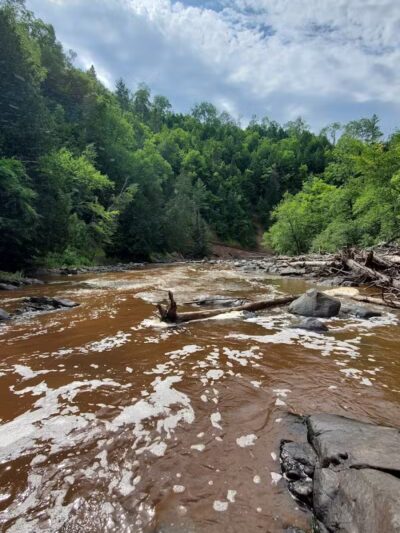 Sturgeon Falls trailhead - Pelkie,