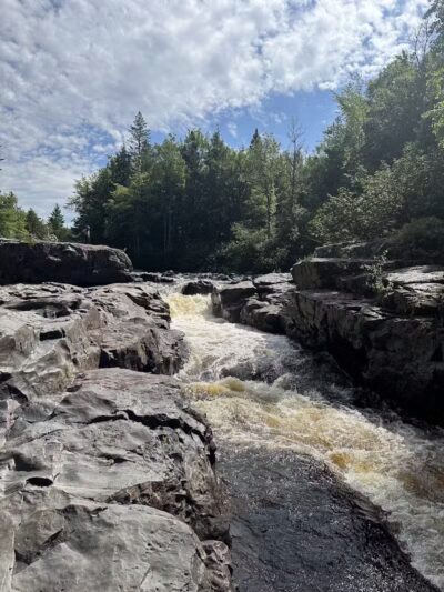 Sturgeon Falls trailhead - Pelkie,