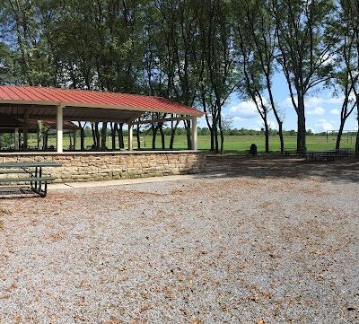 Rosedale Lake Parking Area: Lawrence Hopewell Trail - Pennington, NJ