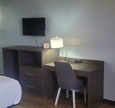 The Junction Inn - Perry, MO